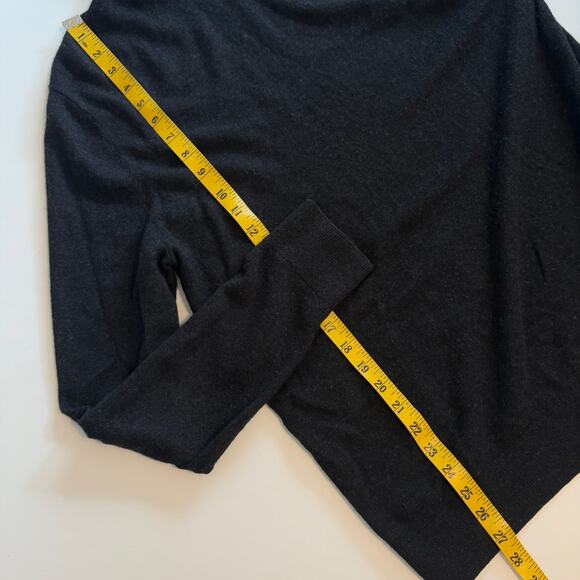 COS Turtleneck Wool Blend Sweater Womens Large Black Heathered Pullover *FLAW - Picture 9 of 10